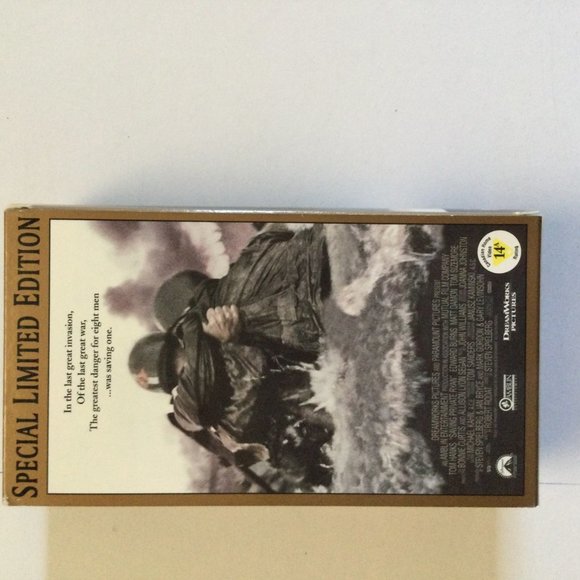 3 VHS movies Titanic, Saving Private Ryan, Lord of the rings double tapes - Picture 6 of 7